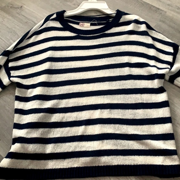 Long sleeve shirt - Picture 1 of 1